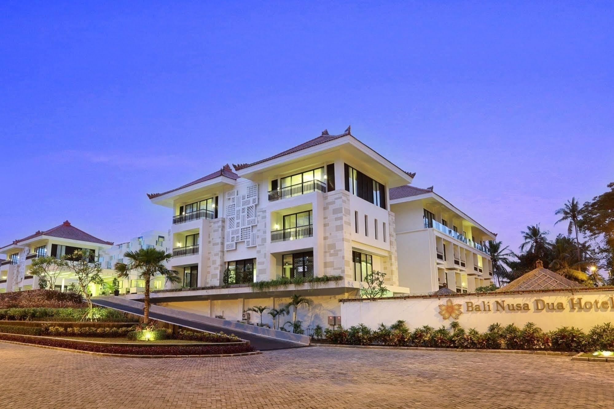Bali Nusa Dua Hotel Esterno foto