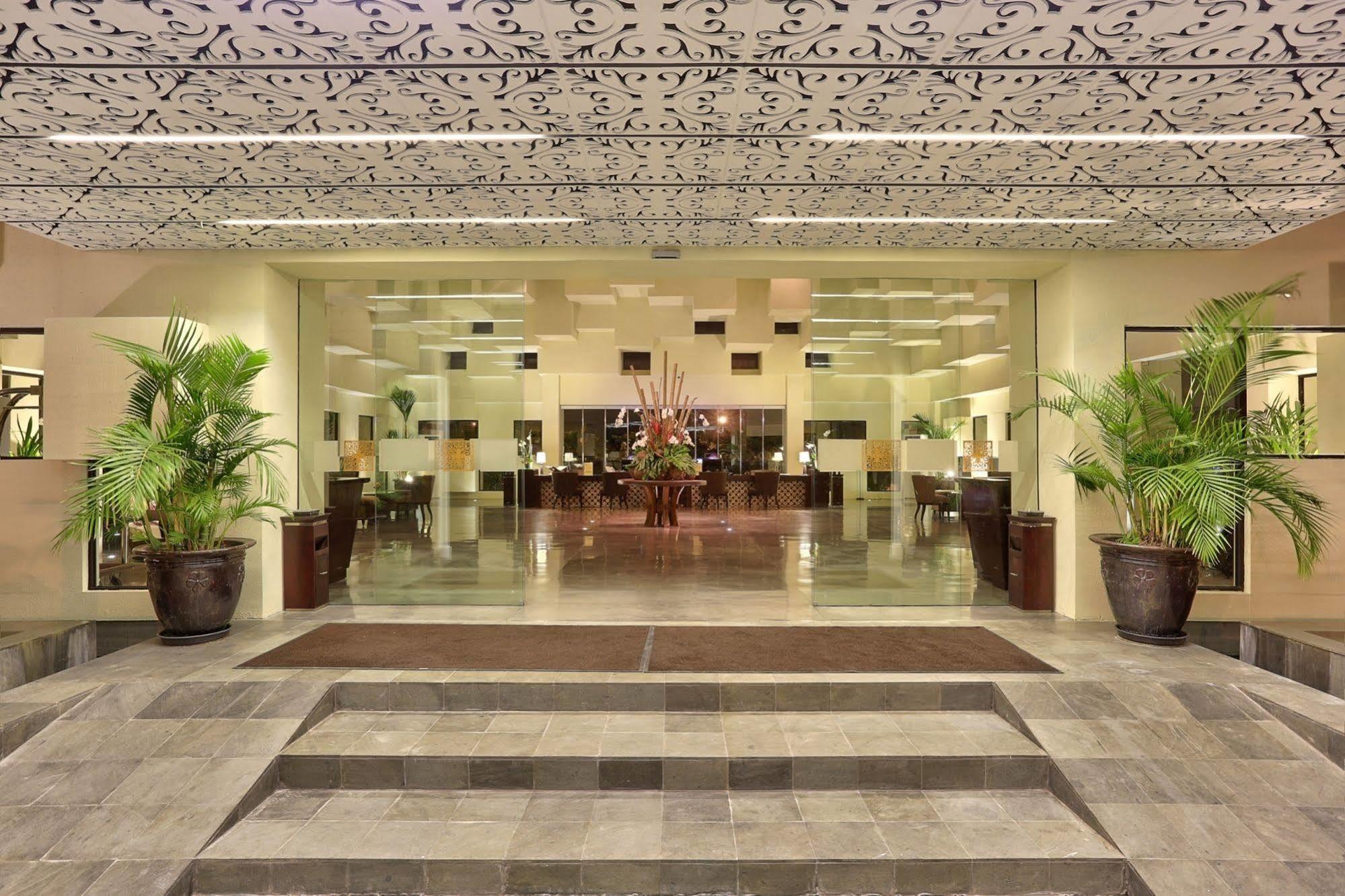 Bali Nusa Dua Hotel Esterno foto
